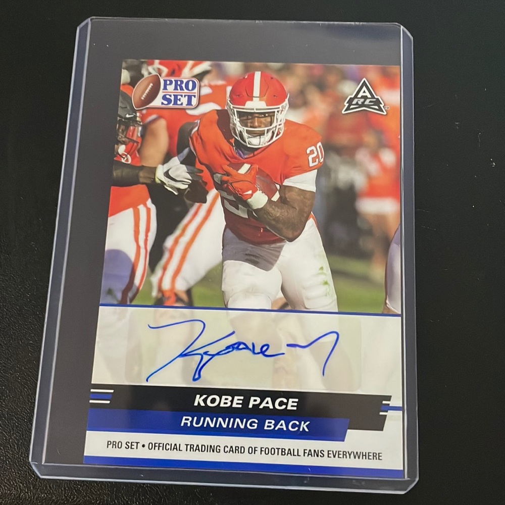 Kobe Pace Pro Set RC autographed card